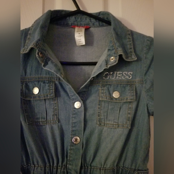 🎀Pre-owned GUESS Girls Denim dress. Color: Light Blue wash. Size: 10🌟 - Picture 5 of 6